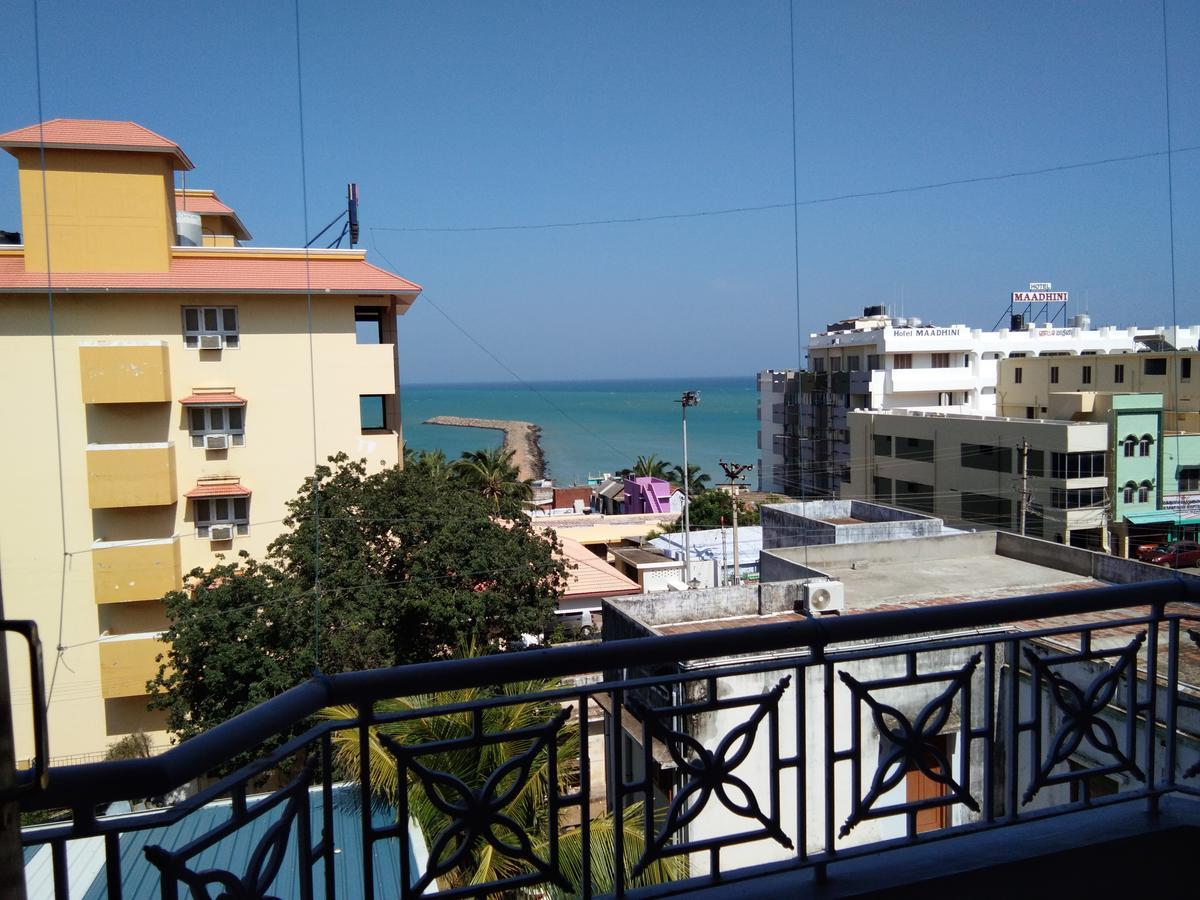 Hotel Sivamurugan Kanjakumari Kültér fotó