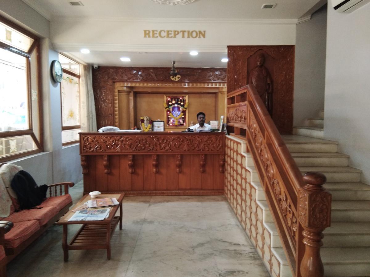 Hotel Sivamurugan Kanjakumari Kültér fotó