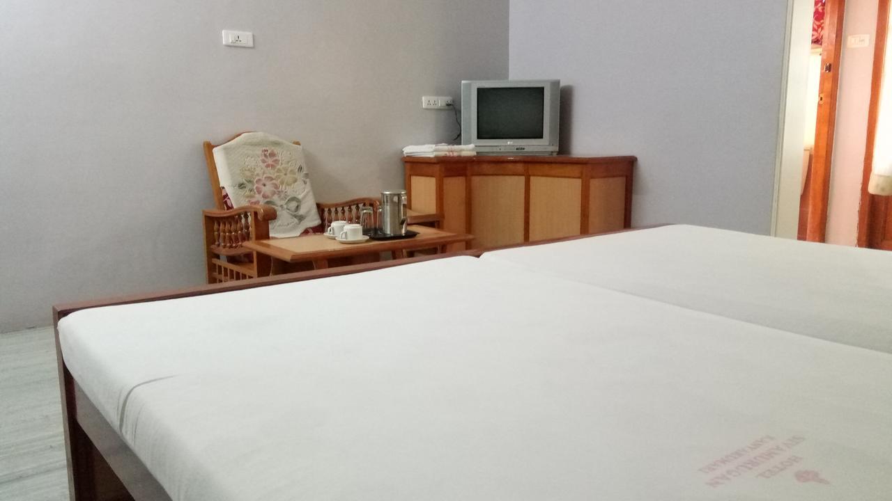 Hotel Sivamurugan Kanjakumari Kültér fotó
